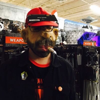 Profile Picture of Dan 🦈 (@Dan_Poorman) on Twitter