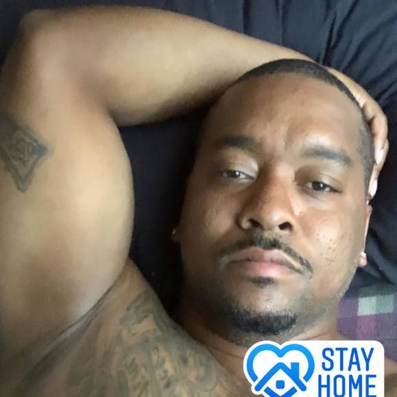 Profile Picture of Jason Coulter (@jasoncoulter) on Poshmark