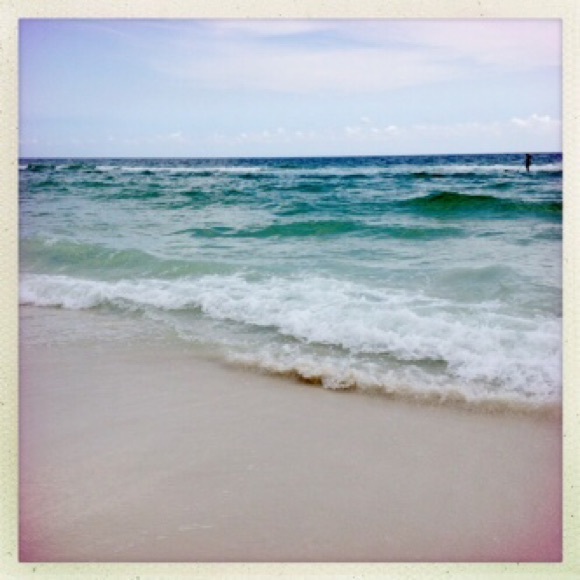 Profile Picture of Jessica Arispe (@texjessrn) on Poshmark