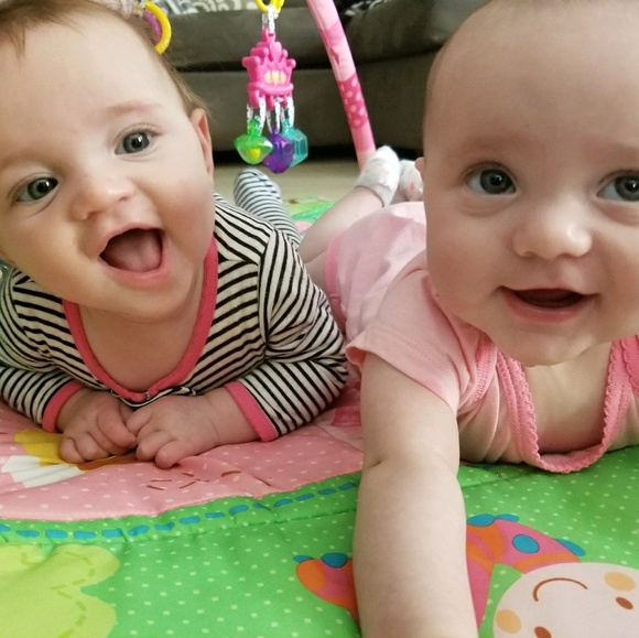 Profile Picture of Sandy Aliano (@sandyja1104) on Poshmark