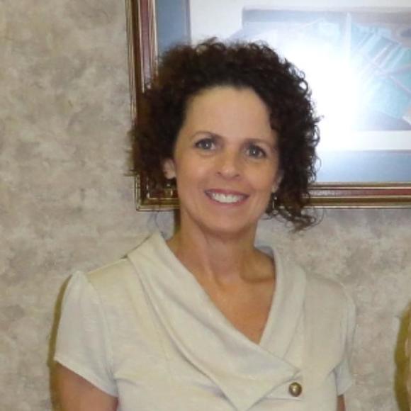 Profile Picture of Lynn Fields (@millard59) on Poshmark