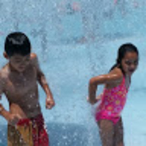 Profile Picture of Emilio Corchado (@aguirremilio83) on Poshmark