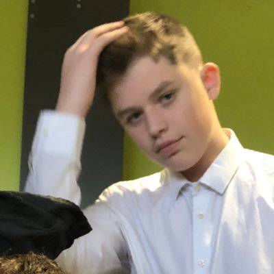 Profile Picture of Max Boswellon Twitter