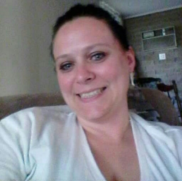 Profile Picture of Joanne Keim (@jojokeim1979) on Poshmark