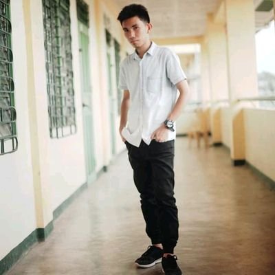 Profile Picture of Michael Estrella (@jhobskiee_tv) on Twitter