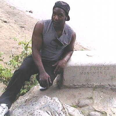 Profile Picture of Derek Nicholas (@Darteest) on Twitter