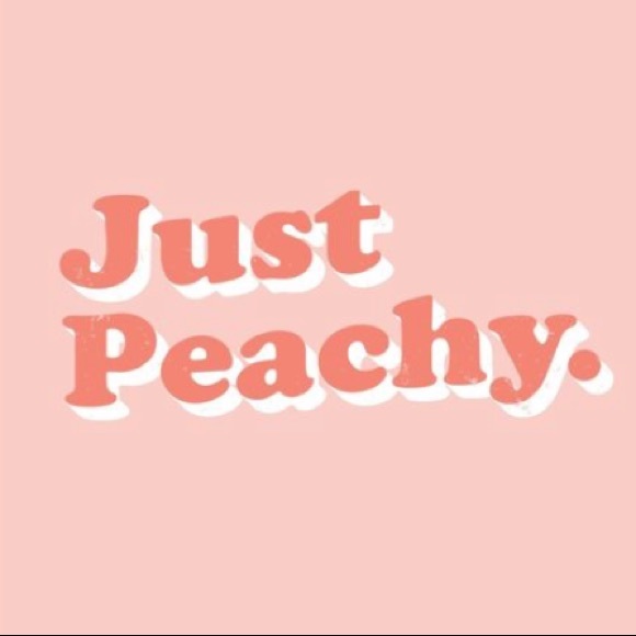 Profile Picture of Jenna Powers (@justpeachy_co) on Poshmark