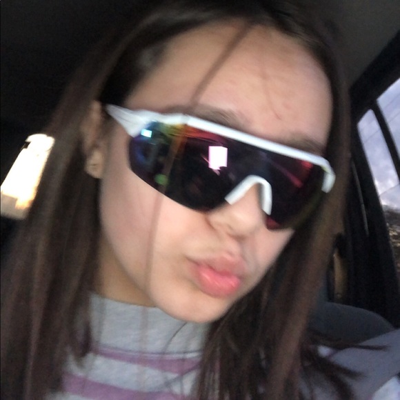 Profile Picture of Chloe Puccini (@chloe_puccini) on Poshmark