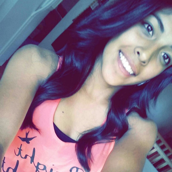 Profile Picture of Odette Rodriguez (@diaaaana_16) on Poshmark