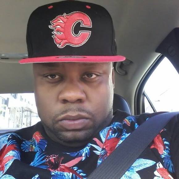 Profile Picture of James Whitfield (@ishkabibbles) on Poshmark