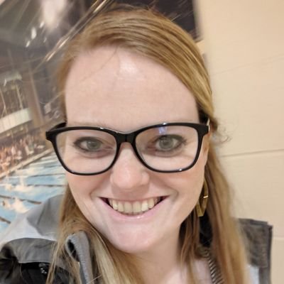 Profile Picture of Nicole Kaupp (@CoachKaupp) on Twitter