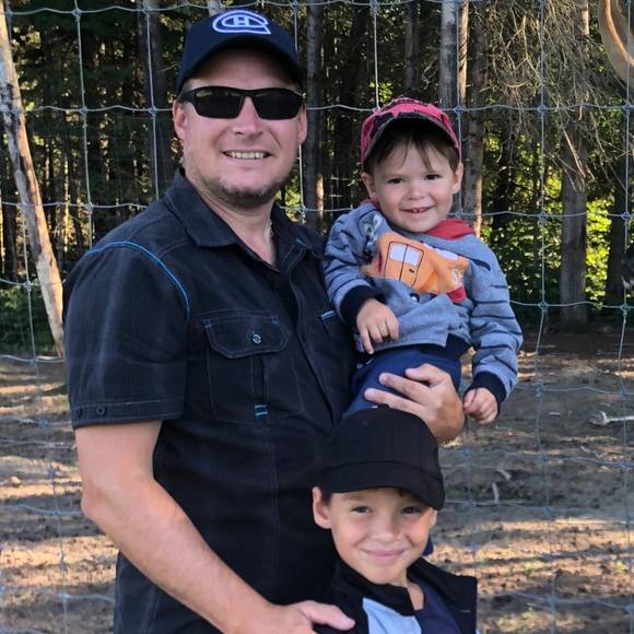 Profile Picture of Luc Dostaler (@ldostaler) on Poshmark