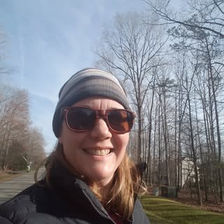 Profile Picture of Lori Dippold (@dippoldlori) on Instagram