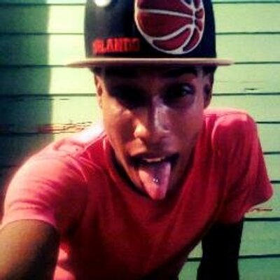 Profile Picture of NeeqrO'w SwaggEr (@richard27246018) on Twitter