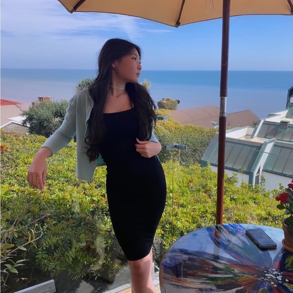 Profile Picture of Jiae Kim (@jiaeekk) on Poshmark