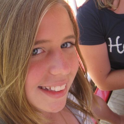 Profile Picture of Wendy Holcomb (@motocrossracerr) on Twitter