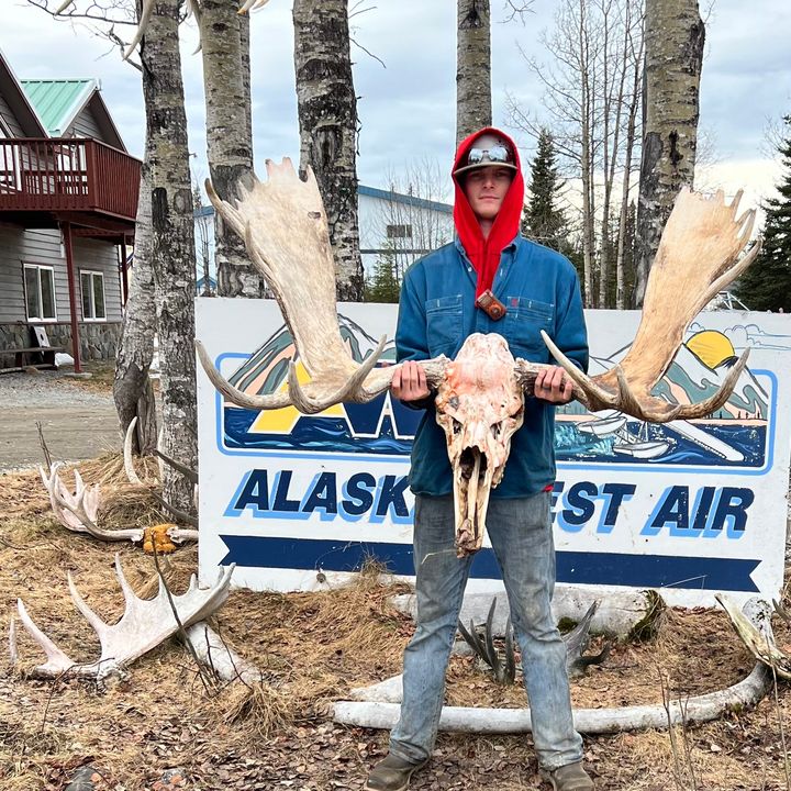 Profile Picture of Cummins (@jackson.danton7) on Tiktok