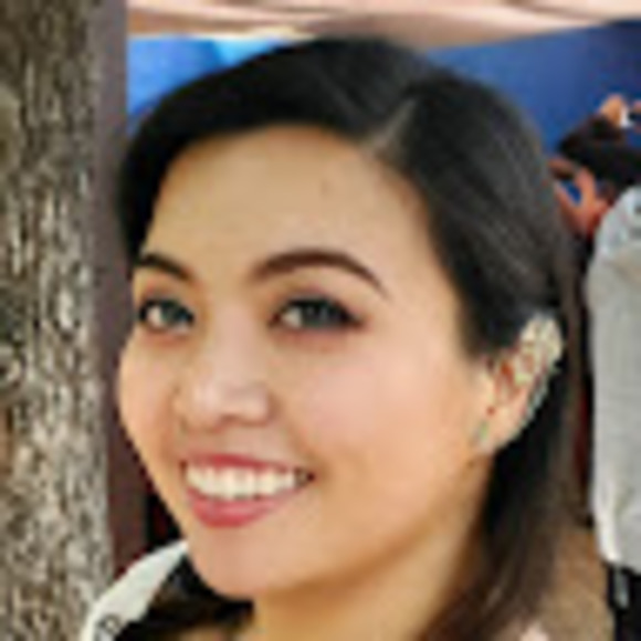 Profile Picture of Bianca Bartolome (@bbkun2010) on Poshmark