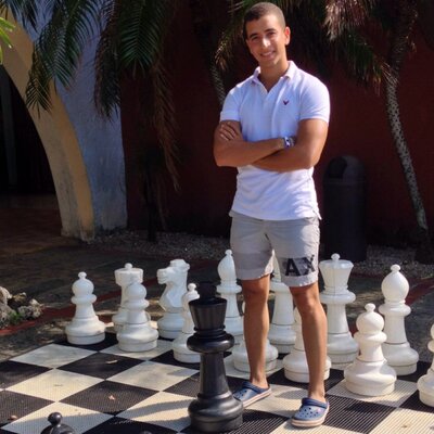 Simon Salazar - Twitter Profile Picture of Simon Salazar (@Simonsalazar94) on Twitter