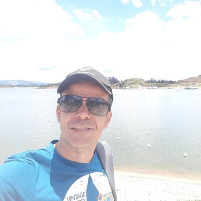 Profile Picture of Juan Fernando Alzateon Twitter