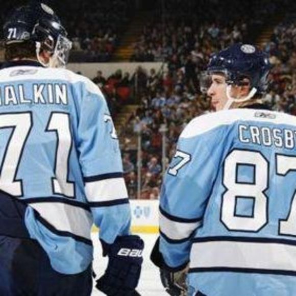 Profile Picture of Anthony Berardelli (@a_berardelli) on Poshmark