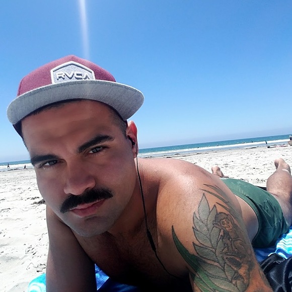 Profile Picture of Francisco Alejandro (@franciscoabjr) on Poshmark
