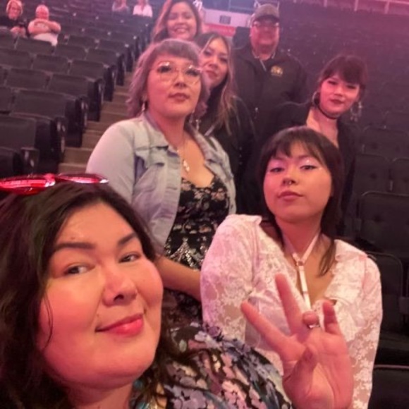 Profile Picture of Marsha Omeasoo (@momeasoo) on Poshmark