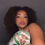 Julia Calixto - Instagram Profile Picture of Julia Calixto (@juclxt) on Instagram