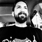 Profile Picture of Nicholas Albanese (@nickknives) on Instagram