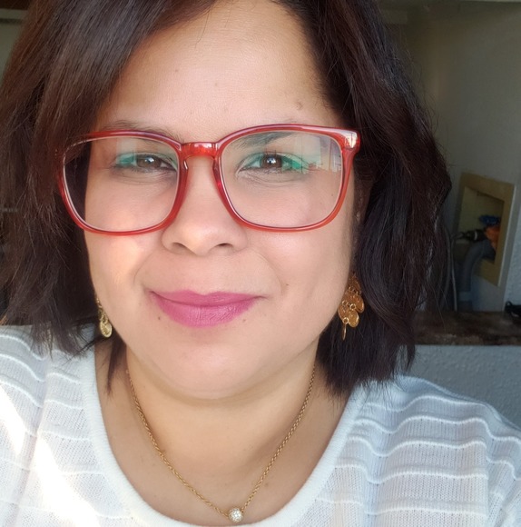 Profile Picture of Maricelys Alicea (@celys149) on Poshmark