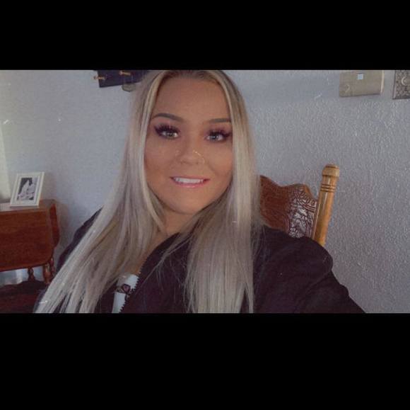 Profile Picture of Maria Coyle (@meowmariameow) on Poshmark