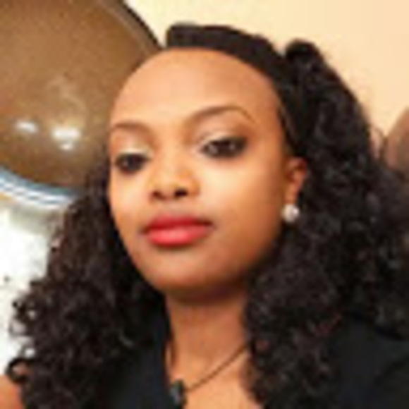 Profile Picture of Feven Yimer (@fevenget) on Poshmark