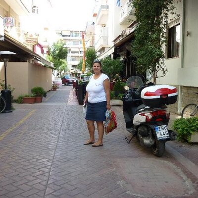 Profile Picture of Mariya Stoyanova (@MimaVenci) on Twitter