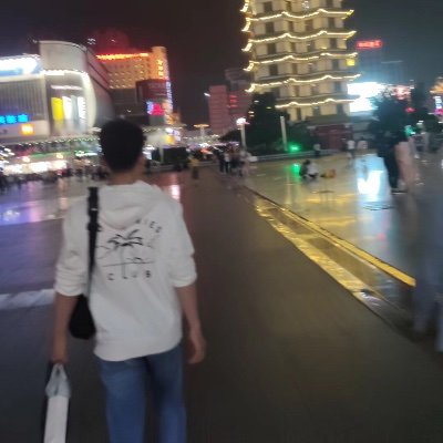 Profile Picture of Yun Feng (@yunfeng38284062) on Twitter