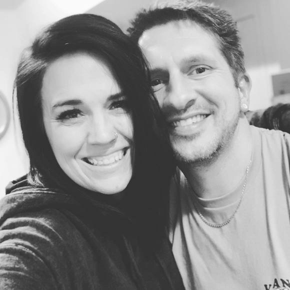 Aimee Hazel - Poshmark Profile Picture of Aimee Hazel (@thehazelhut) on Poshmark