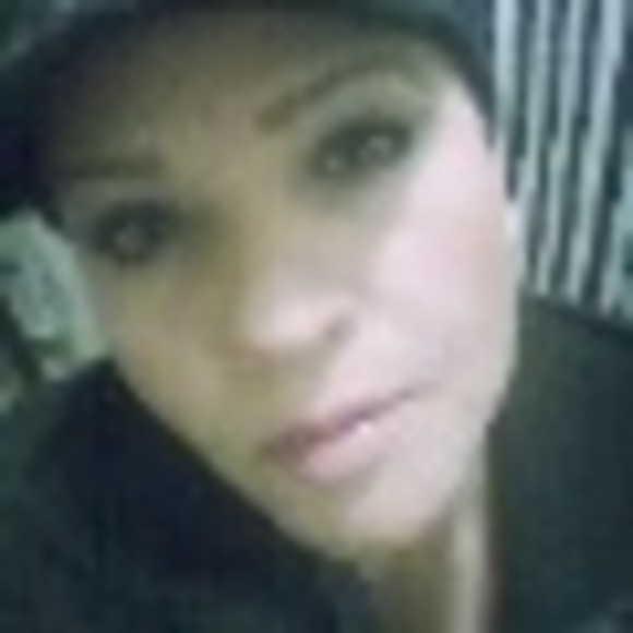 Profile Picture of Lorena Madrigal (@alexlore) on Poshmark