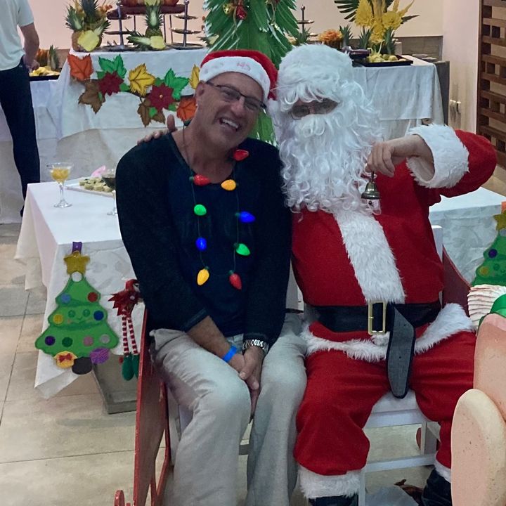 Michael  Olivier Vangansbeck - Tiktok Profile Picture of Michael  Olivier Vangansbeck (@michaelolivier) on Tiktok