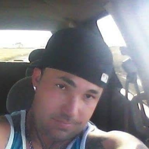 Profile Picture of Donny Pruitt (@donnypruitt36) on Poshmark