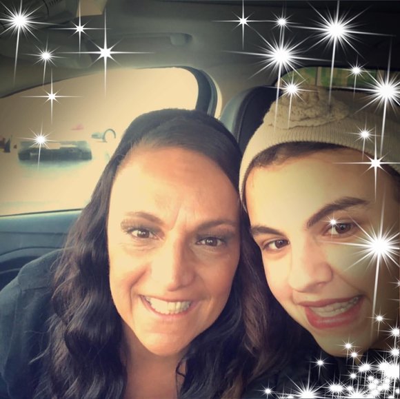 Profile Picture of Lisa Colarusso-bassett (@lisacolaruss235) on Poshmark