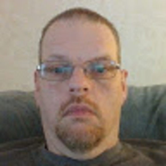 Profile Picture of Robert Ramsey (@bob4781) on Poshmark