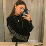 Profile Picture of Alice-Cerrie Julia Locke (@alice_cerrie) on Instagram