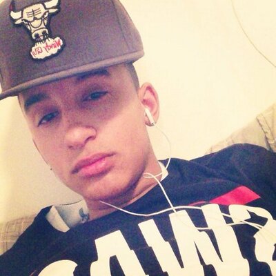 Profile Picture of IG: YoungMoney5 (@robert_barone) on Twitter