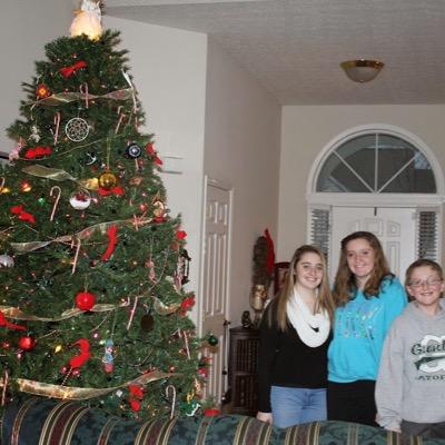 Profile Picture of Kim Nally (@NallyKim) on Twitter