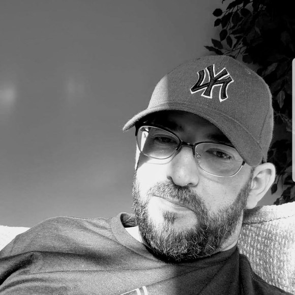 Profile Picture of Christopher Jasso (@christopherjass) on Poshmark