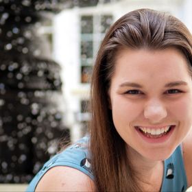 Profile Picture of Elizabeth Grant (@reallifeliz) on Pinterest