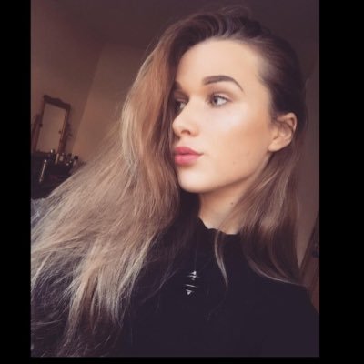 Profile Picture of Kim Felix (@KimmCx) on Twitter