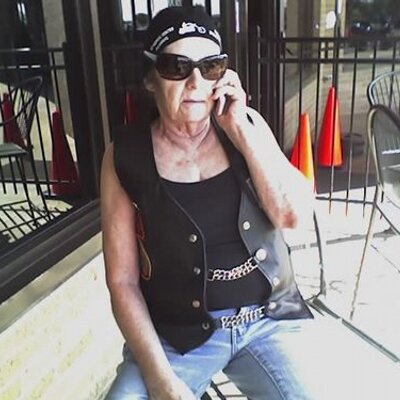 Profile Picture of Jody Mello (@crssenior) on Twitter