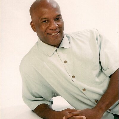 Kenny Adamson - Twitter Profile Picture of Kenny Adamson (@pianoguykenny) on Twitter