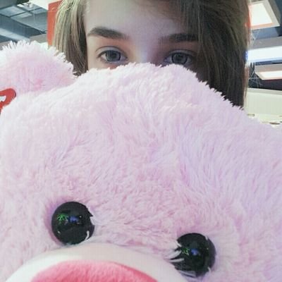 Profile Picture of A (@AldanaHutterAH) on Twitter