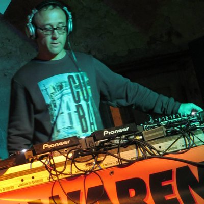 Profile Picture of Daniel Farley (@danielfarleydj) on Twitter